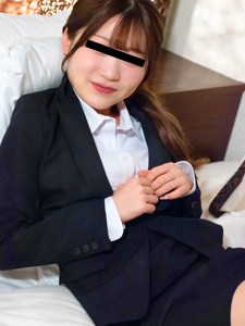 島河渚(中田ゆめ) ちっちゃ可愛い就職活動女子大生に生中出し面接 島河渚