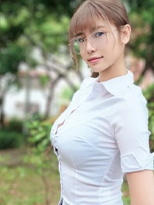  アジアの美女図鑑：アリス