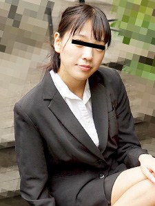 就活セクハラ面接！内定が欲しくて恥じらいながらも何でもシちゃう女子大生 泉あや