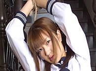 成瀬美穂 いたぶりセーラー服