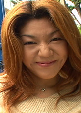 巨乳爆淫妻 / 里佳子